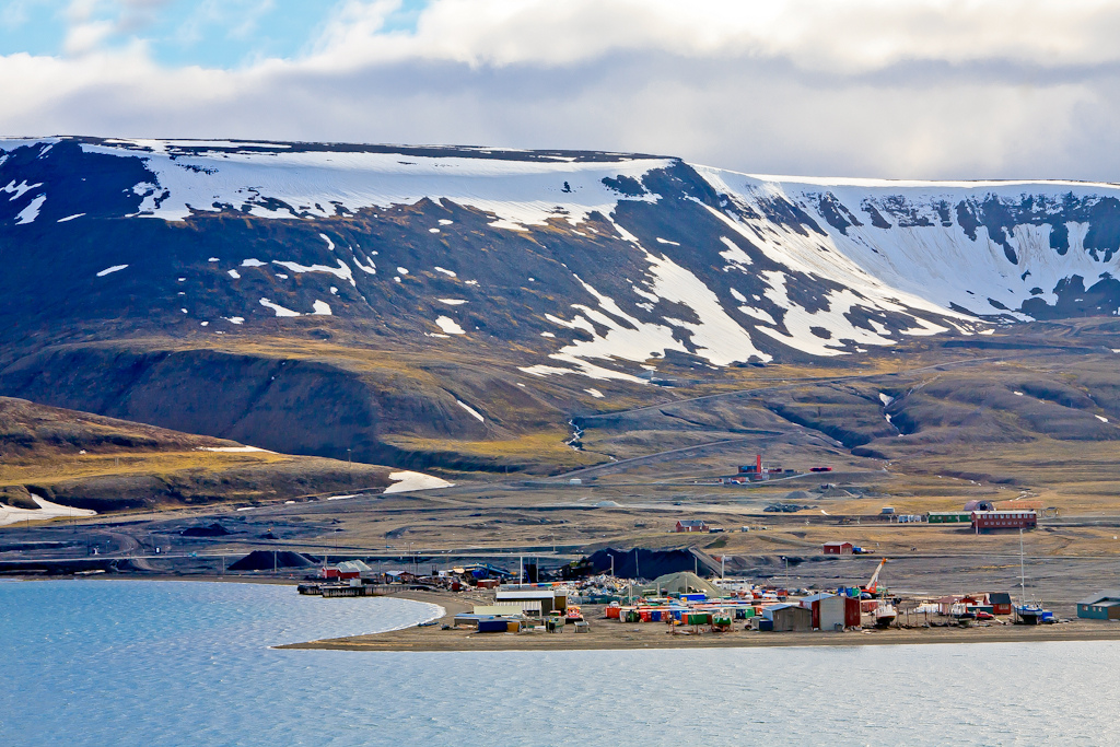 CRUCEROS LONGYEARBYEN CRUCEROS EXPLORACION NORUEGA CRUCEROS NORTE DE EUROPA CRUCEROS DIFERENTES NORTE DE EUROPA